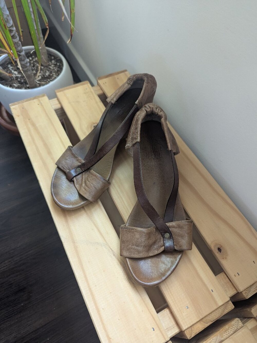 Lili Mill Italian Leather Wedge Sandals